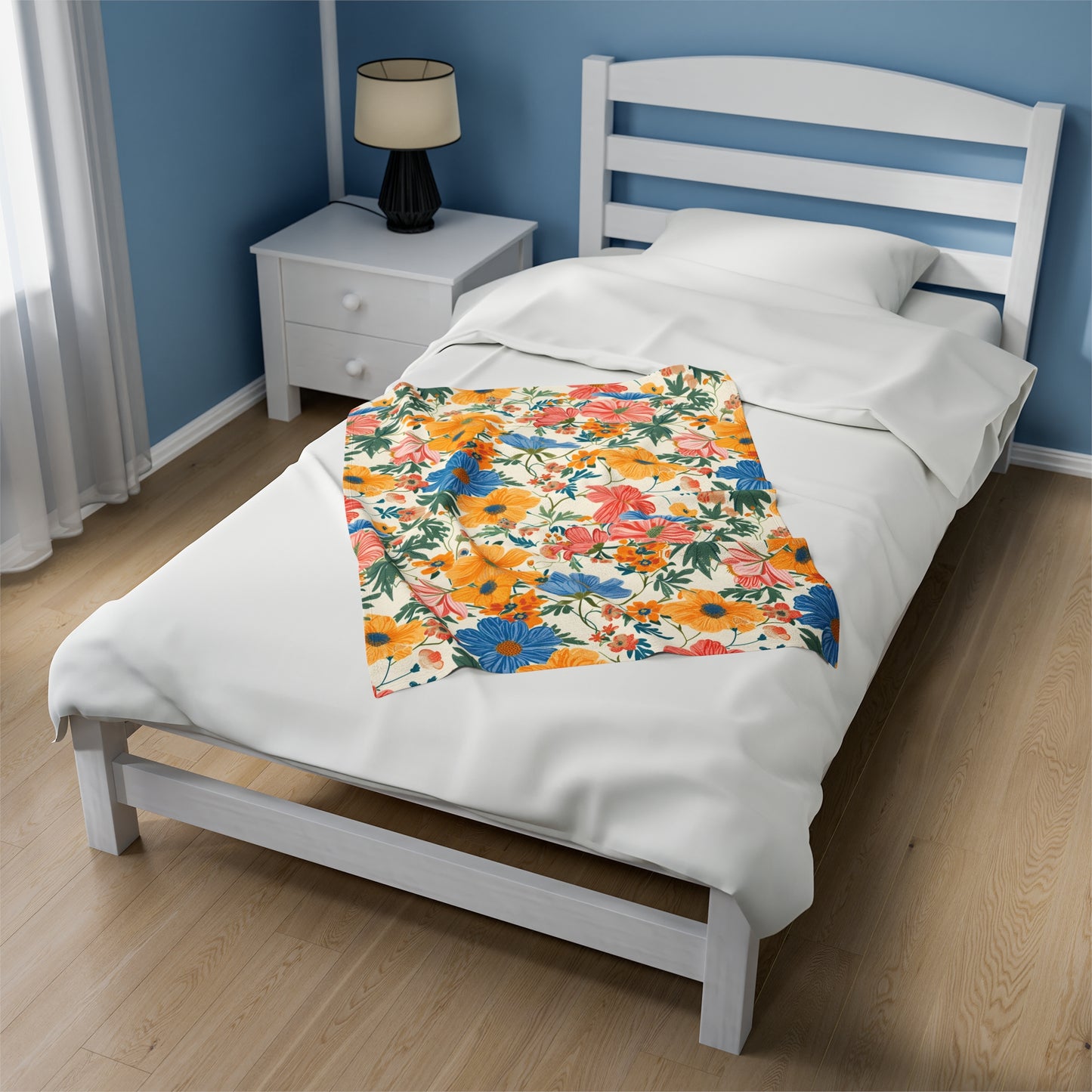 Vibrant Summer Bloom Velveteen Plush Blanket