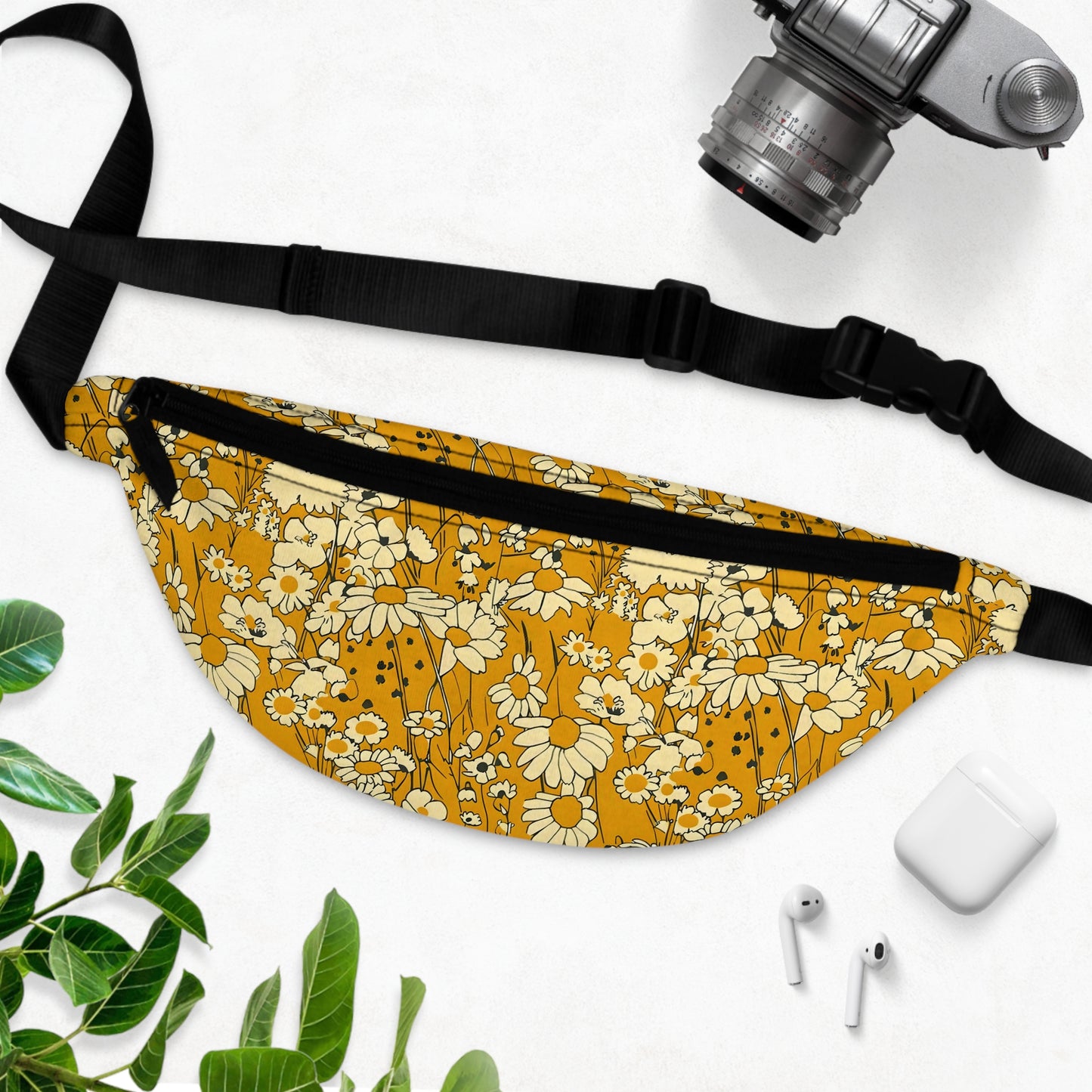 Retro Daisy Fanny Pack